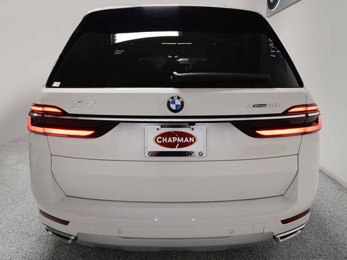 Used 2026 BMW X7 xDrive40i image 4
