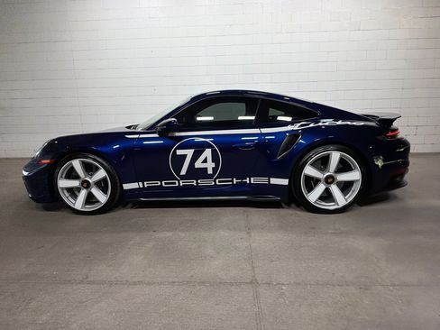 Certified 2025 Porsche 911 Turbo AWD/4WD image 2