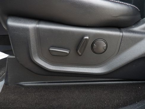 Used 2019 Ford F150 Lariat AWD/4WD image 14