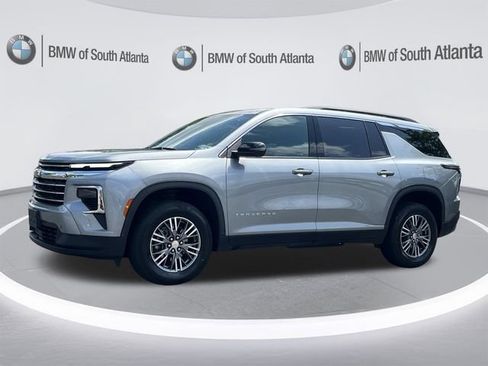 Used 2024 Chevrolet Traverse LT AWD/4WD image 20