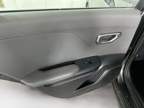 Used 2025 Kia K4 FWD image 24