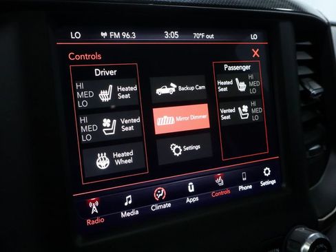 Used 2019 RAM 1500 Sport w/ Level 2 Equipment Group AWD/4WD image 4