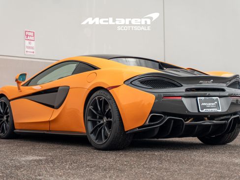 Used 2019 McLaren 570S Coupe image 5