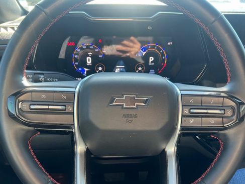 Used 2024 Chevrolet Colorado Z71 w/ Z71 Convenience Package 2 image 9