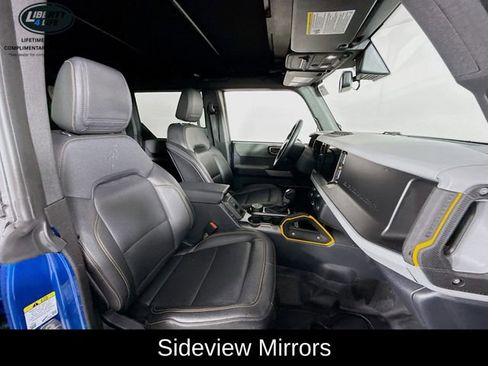 Used 2023 Ford Bronco Badlands w/ Sasquatch Package image 28