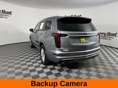 Used 2024 Cadillac XT6 Luxury FWD image 9