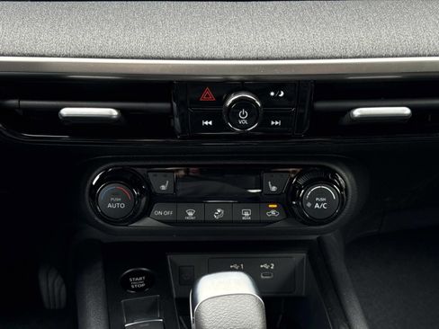 New 2026 Nissan Kicks SV w/ Cold Weather Package AWD/4WD image 11