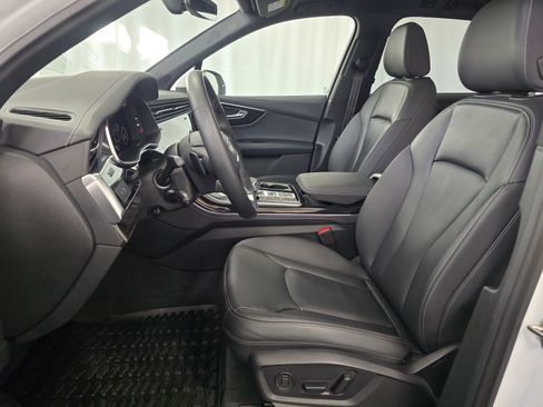 Certified 2025 Audi Q7 3.0T Premium Plus w/ Premium Plus Package image 13