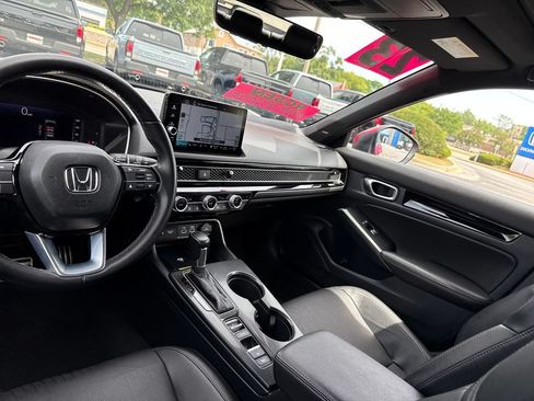 Certified 2023 Honda Civic Sport Touring image 24