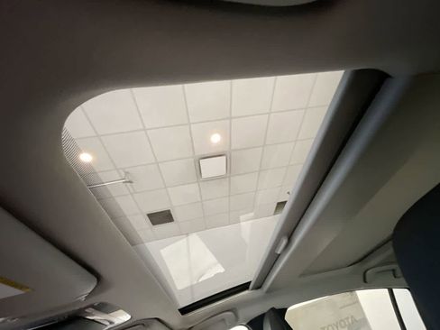 New 2026 Toyota Prius Plug-In Hybrid image 22