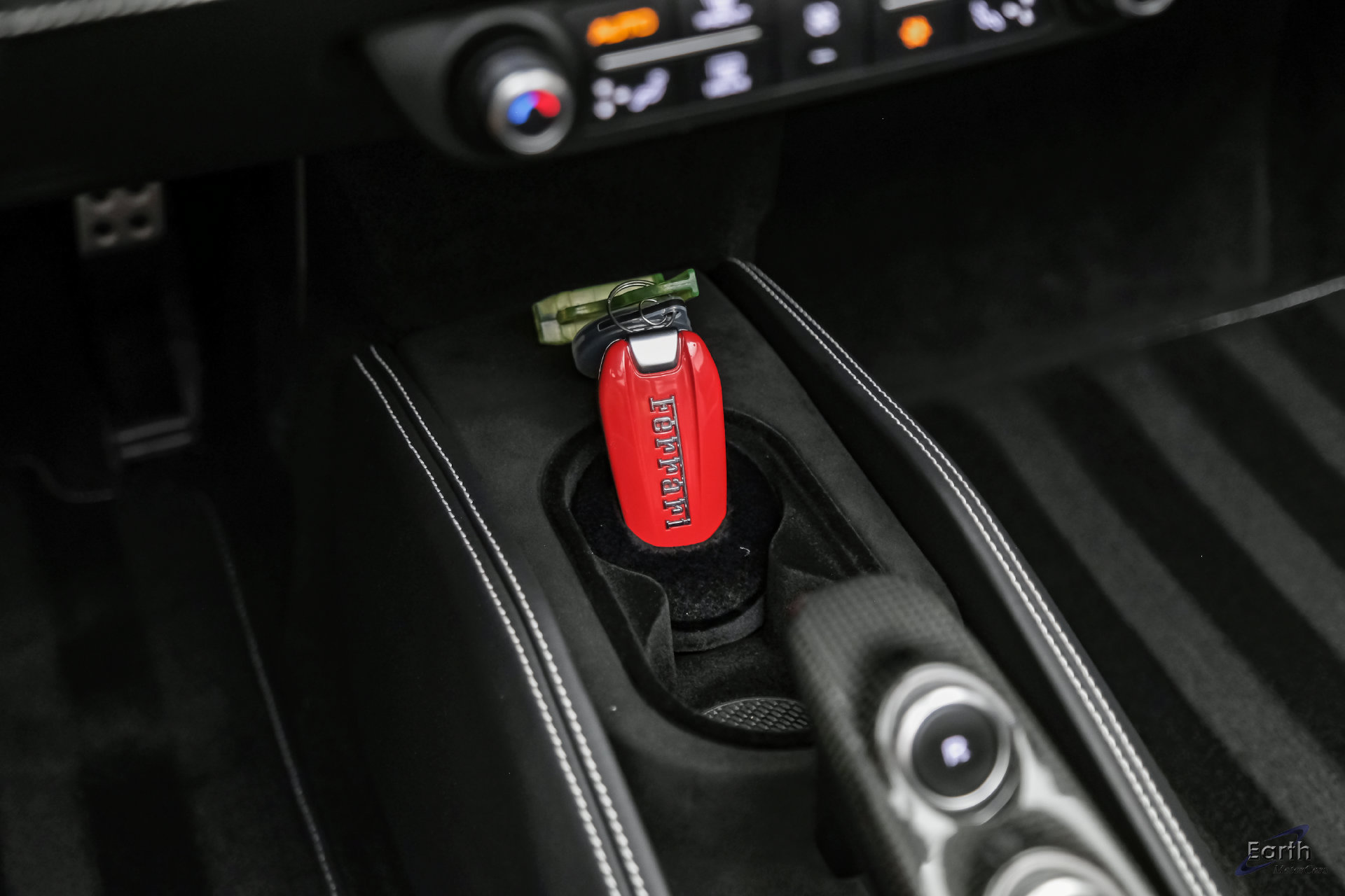 Used 2022 Ferrari F8 Tributo RWD image 73