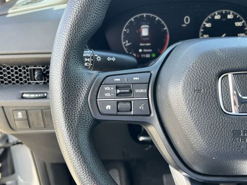 Used 2024 Honda CR-V LX image 9