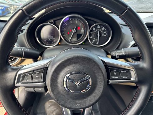 Used 2016 MAZDA MX-5 Miata Grand Touring image 24