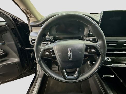 Used 2024 Lincoln Corsair Reserve w/ Equipment Group 201A image 18