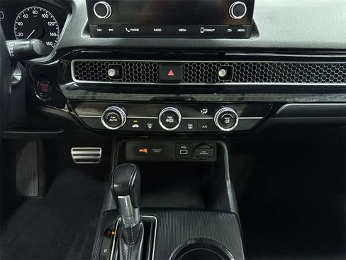 Used 2023 Honda Civic Sport image 21