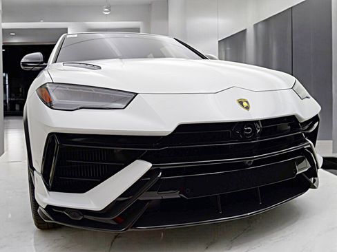 Used 2024 Lamborghini Urus Performante image 20