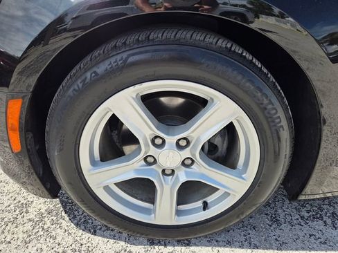 Used 2019 Chevrolet Camaro LT RWD image 18