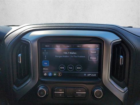 Used 2019 Chevrolet Silverado 1500 LT Trail Boss image 11