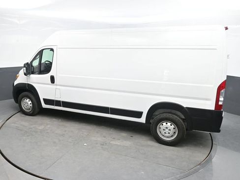 Used 2023 RAM ProMaster 2500 FWD image 25