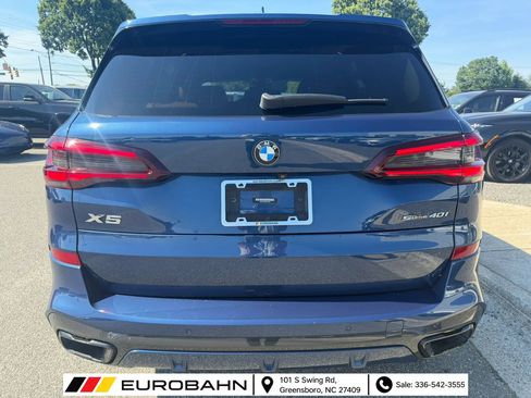 Used 2022 BMW X5 sDrive40i w/ M Sport Package RWD image 4