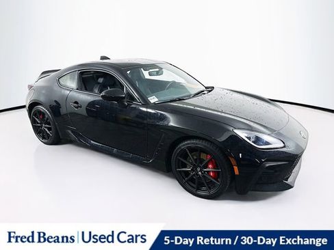 Used 2025 Toyota GR86 Premium w/ Performance Package RWD image 25
