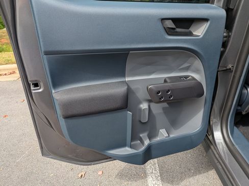 New 2025 Ford Maverick XL w/ Equipment Group 102A image 22