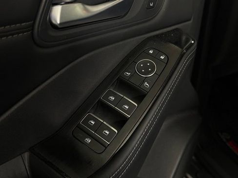 Used 2024 Nissan Rogue SL w/ SL Premium Package FWD image 33