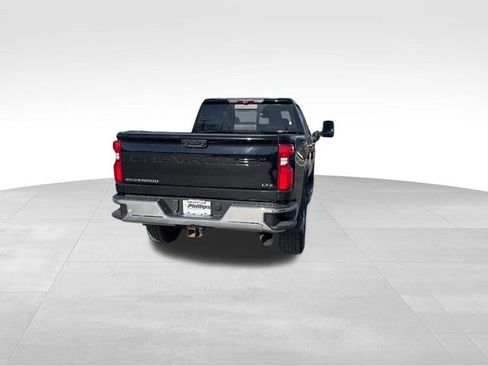 Certified 2021 Chevrolet Silverado 2500 LTZ w/ LTZ Premium Package AWD/4WD image 9