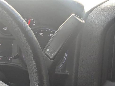 Used 2021 Chevrolet Silverado 2500 Custom w/ Custom Value Package image 14