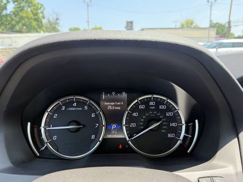Used 2019 Acura MDX SH-AWD image 18