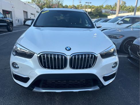 Used 2018 BMW X1 xDrive28i w/ Convenience Package AWD/4WD image 2