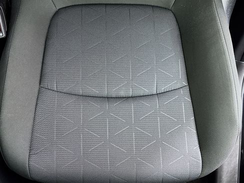 Certified 2025 Toyota RAV4 XLE AWD/4WD image 18