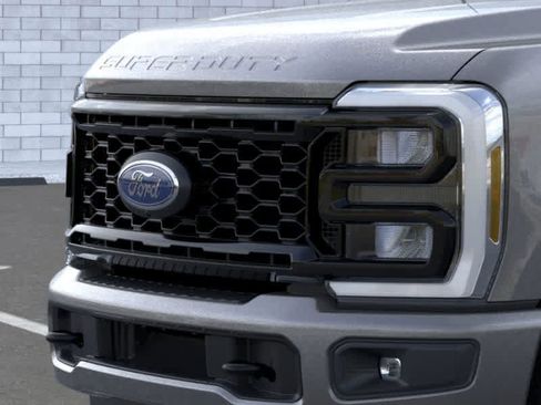 New 2026 Ford F250 XL image 17
