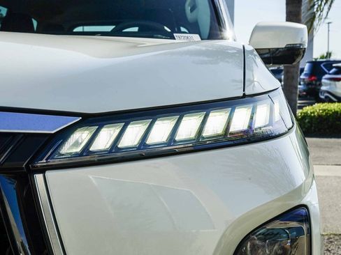 New 2026 INFINITI QX80 Luxe w/ Cargo Package image 8