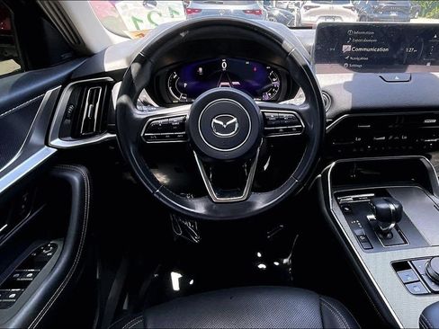 Certified 2025 MAZDA CX-70 Plug-In Hybrid w/ Premium Pkg AWD/4WD image 5