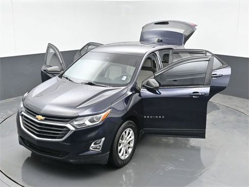 Used 2020 Chevrolet Equinox LS image 49