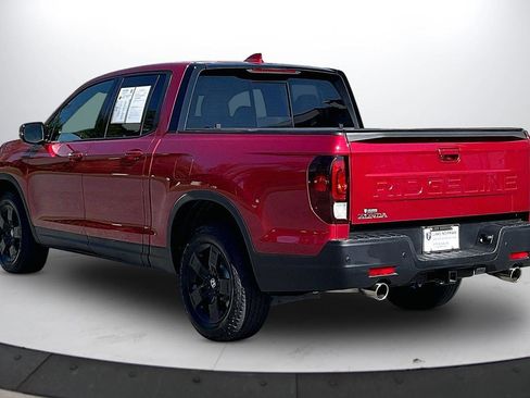 Used 2025 Honda Ridgeline Black Edition image 7