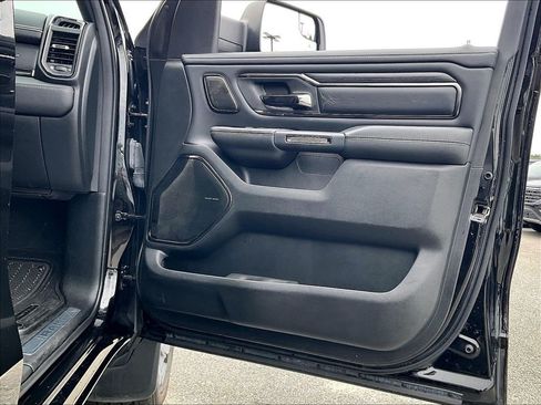 Used 2024 RAM 1500 Limited AWD/4WD image 11