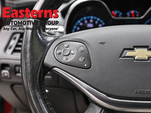 Used 2017 Chevrolet Impala Premier w/ Enhanced Convenience Package image 15
