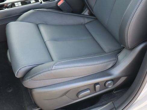 New 2026 Subaru Outback Touring XT image 10