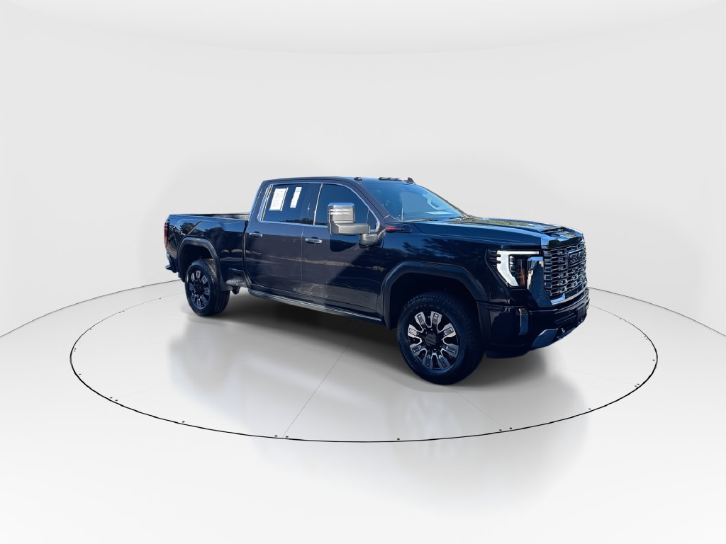Used 2024 GMC Sierra 2500 Denali w/ Denali Reserve Package AWD/4WD image 2