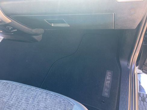 Used 2015 RAM 1500 Big Horn image 44