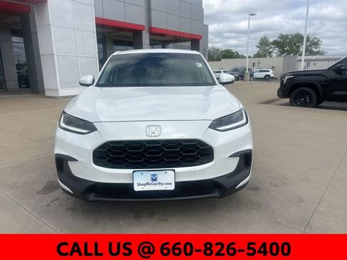 Used 2024 Honda HR-V LX image 3