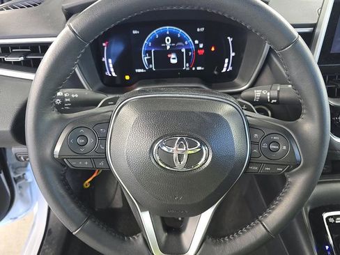 Used 2025 Toyota Corolla XSE FWD image 10