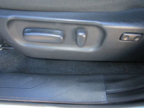 Used 2022 Toyota Tacoma TRD Off-Road image 22