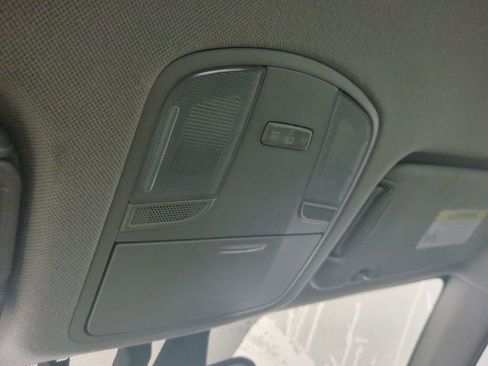 Used 2019 Hyundai Elantra Limited w/ Cargo Package image 21