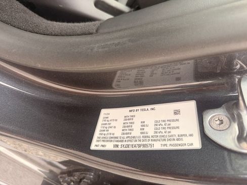 Used 2025 Tesla Model 3 Long Range RWD image 36