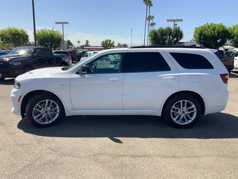 Certified 2023 Dodge Durango R/T RWD image 4