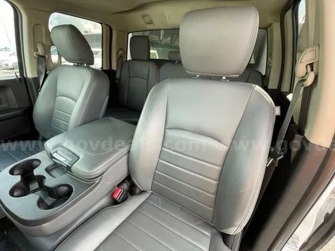 Used 2019 RAM 1500 Tradesman AWD/4WD image 24