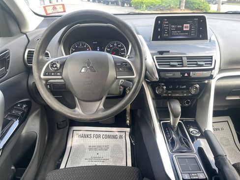 Used 2019 Mitsubishi Eclipse Cross LE AWD/4WD image 17